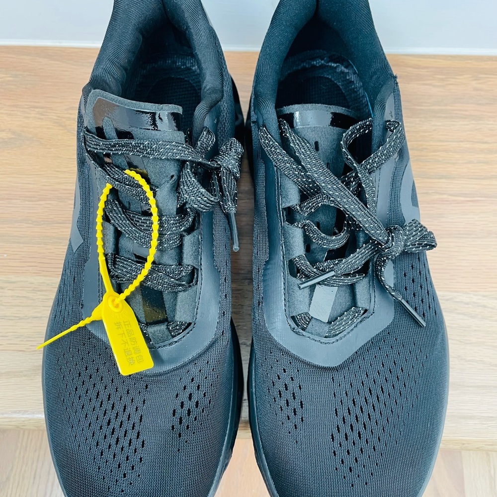 Men's Black Sneakers with Gray Accents